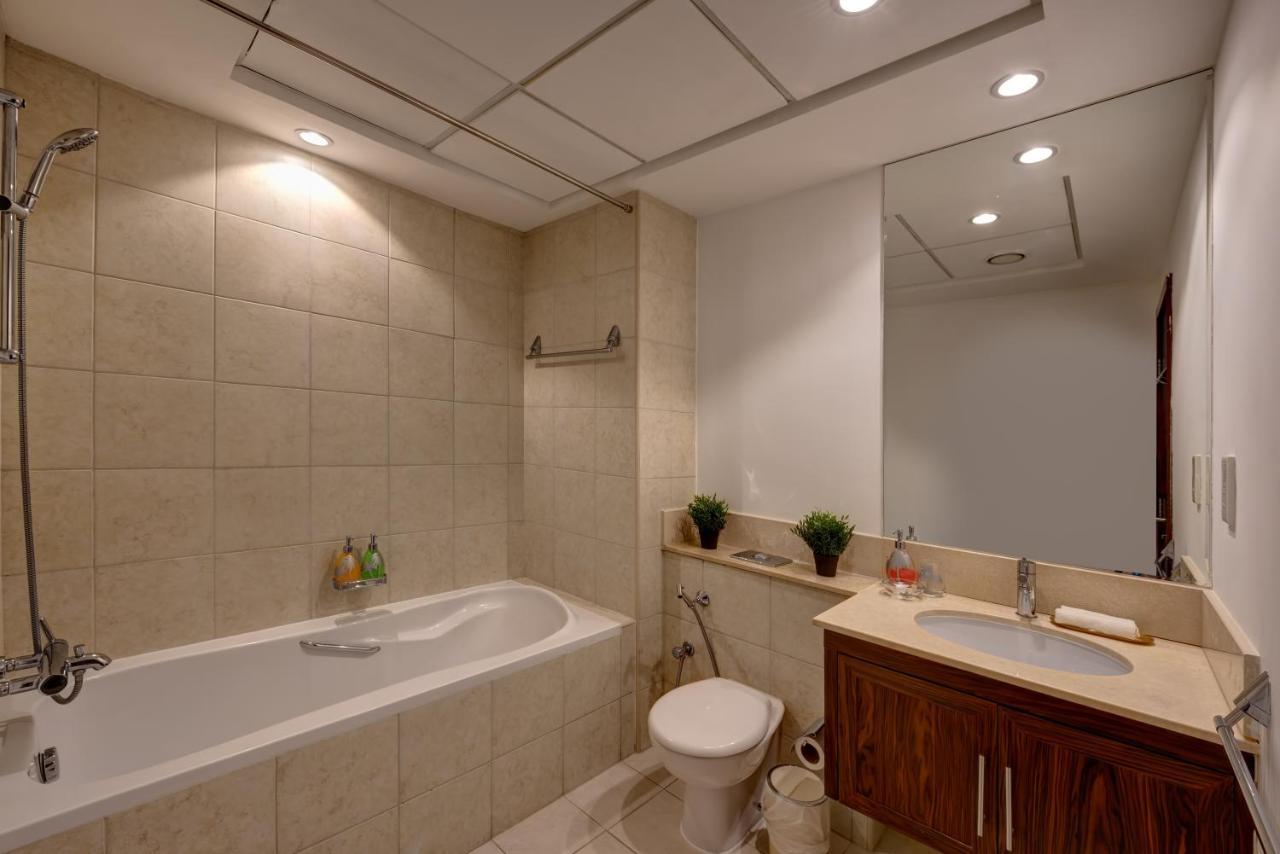 Durrani Homes - Luxe Living With Burj Khalifa And Fountain View - Third Room Without Partition Dubaj Kültér fotó