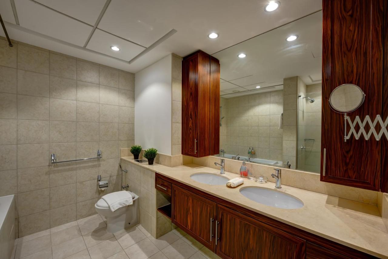 Durrani Homes - Luxe Living With Burj Khalifa And Fountain View - Third Room Without Partition Dubaj Kültér fotó